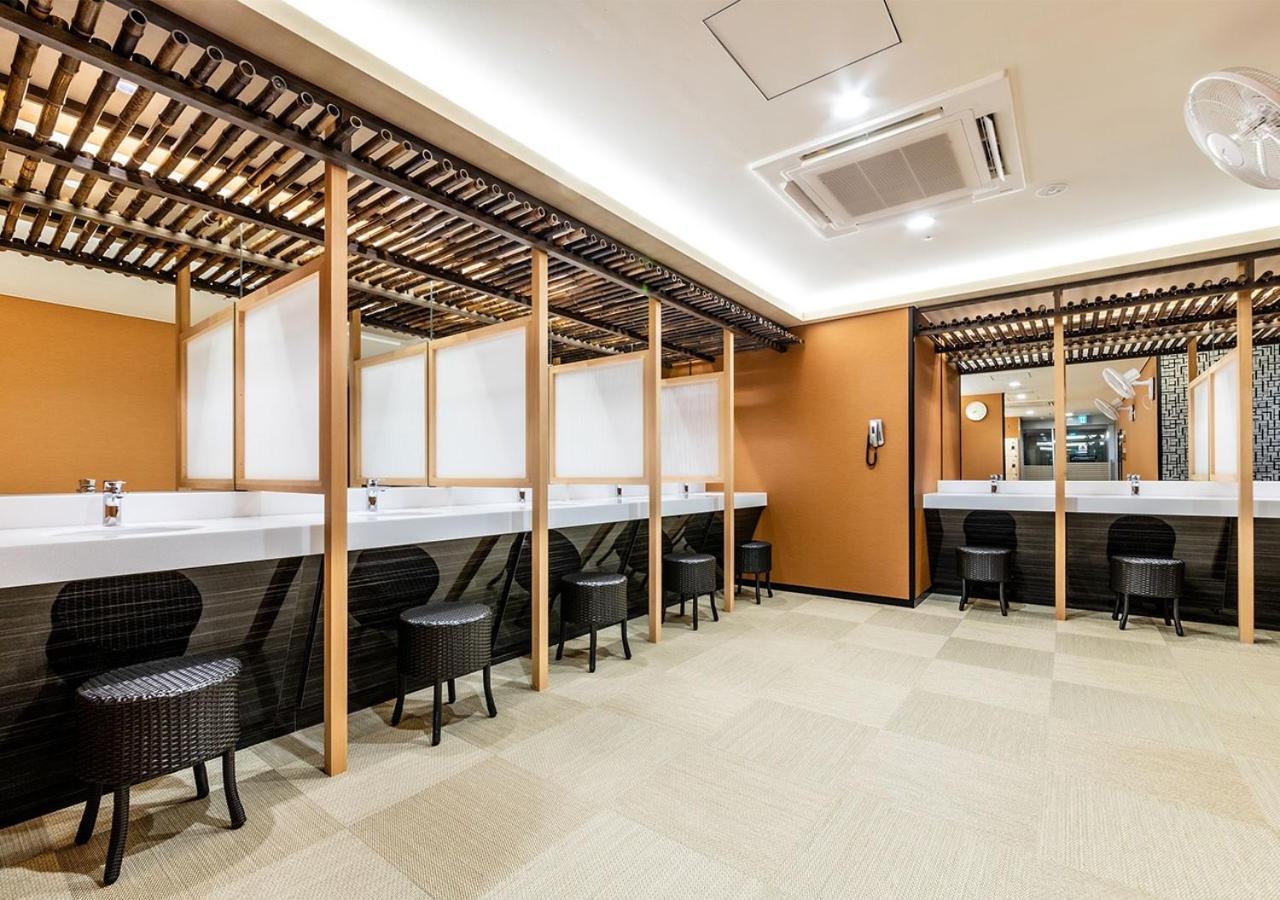 Apa & Ryogoku Eki Tower Hotel Tokio